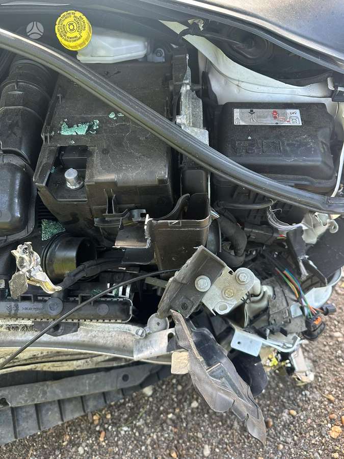 Citroen C3, 1.2 l., hatchback