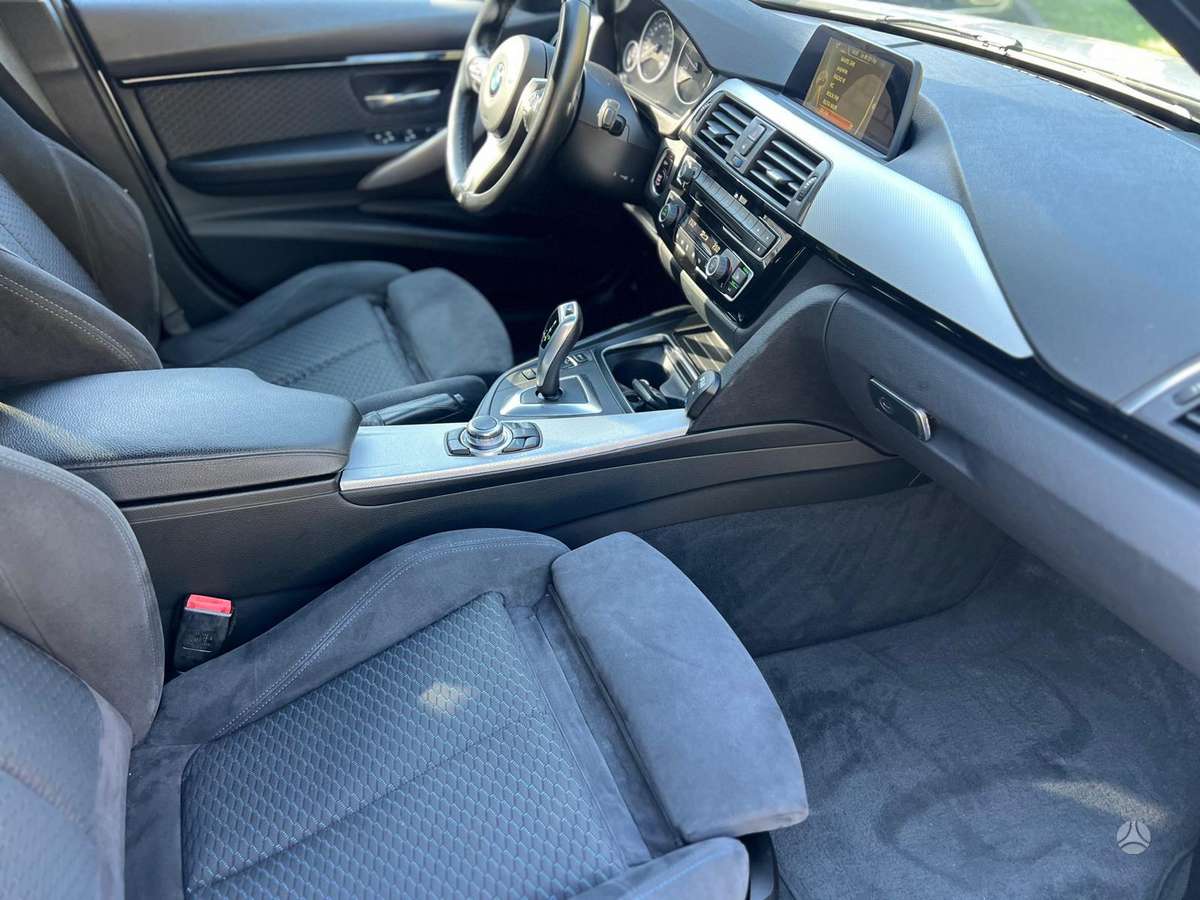 BMW 320, 2.0 l., wagon
