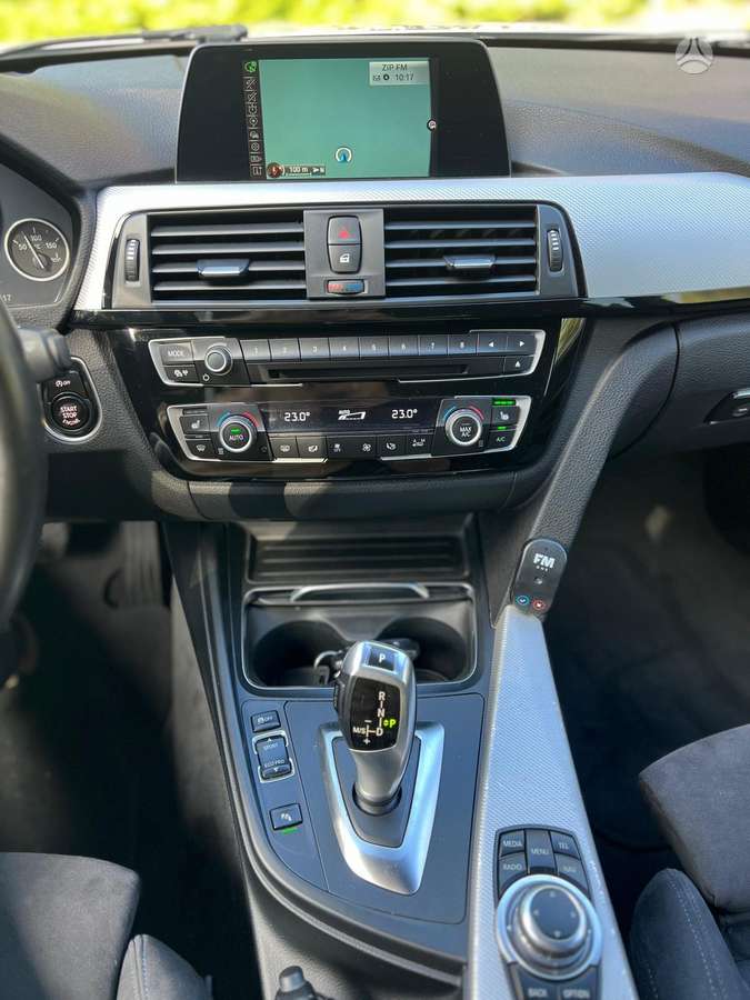 BMW 320, 2.0 l., wagon