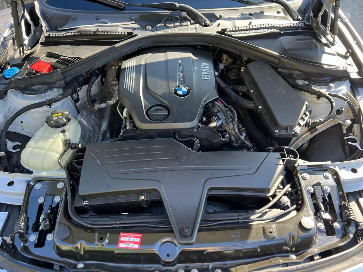 BMW 320, 2.0 l., wagon