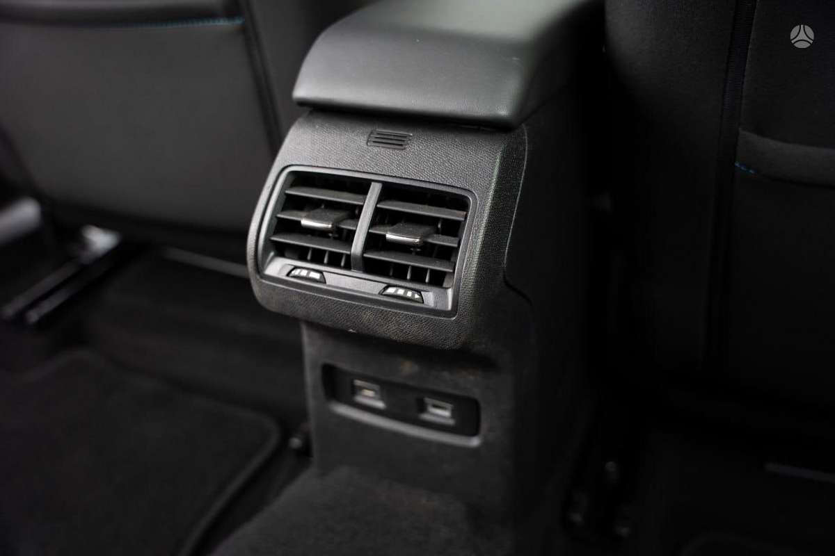 Citroen e-C4, 50 кВт·ч, Хэтчбек