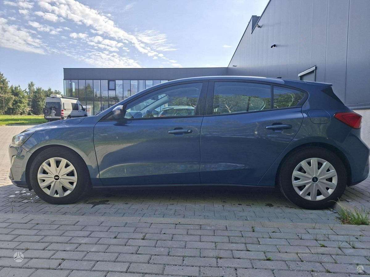 Ford Focus, 1.0 l., Хэтчбек