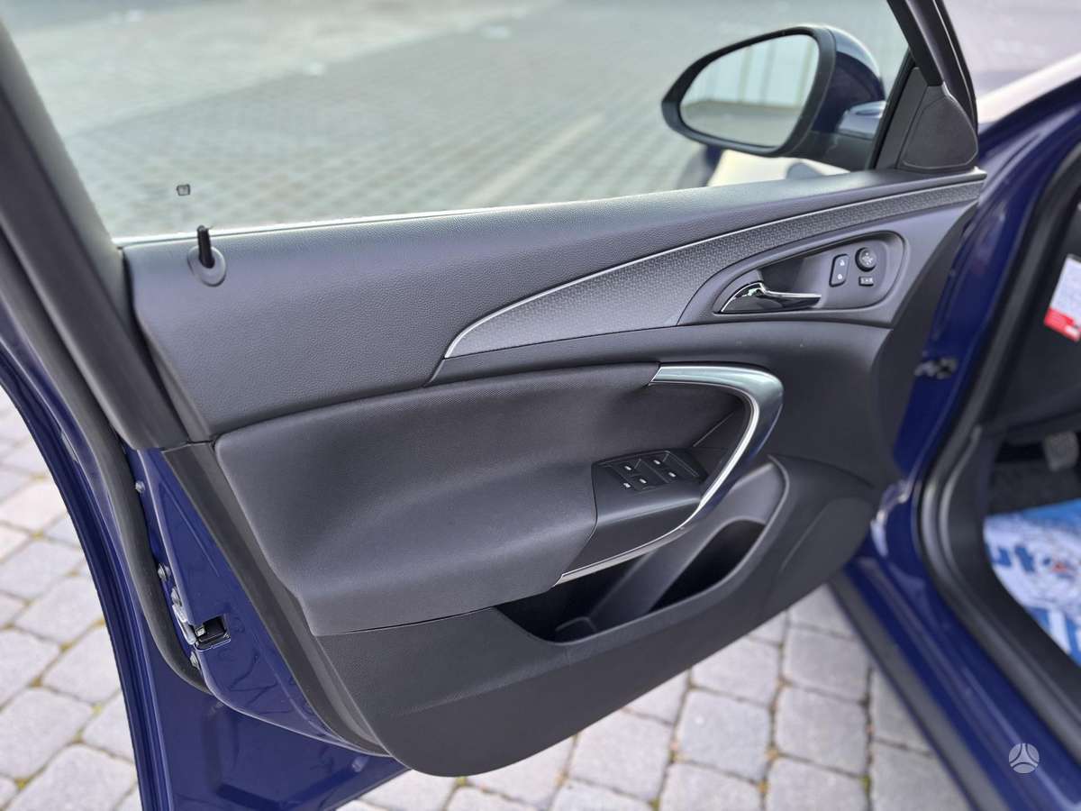 Opel Insignia, 2.0 l., wagon
