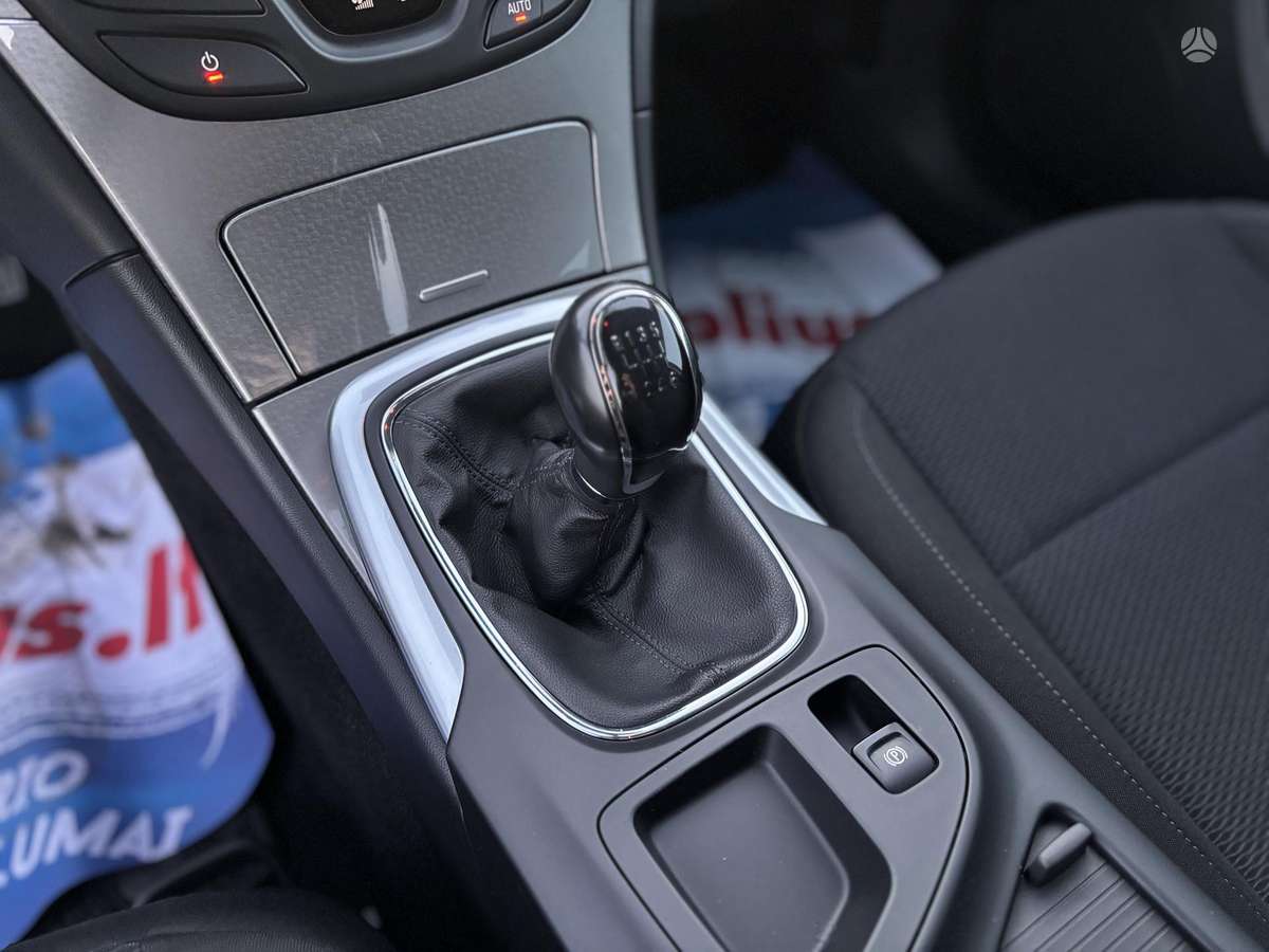 Opel Insignia, 2.0 l., wagon