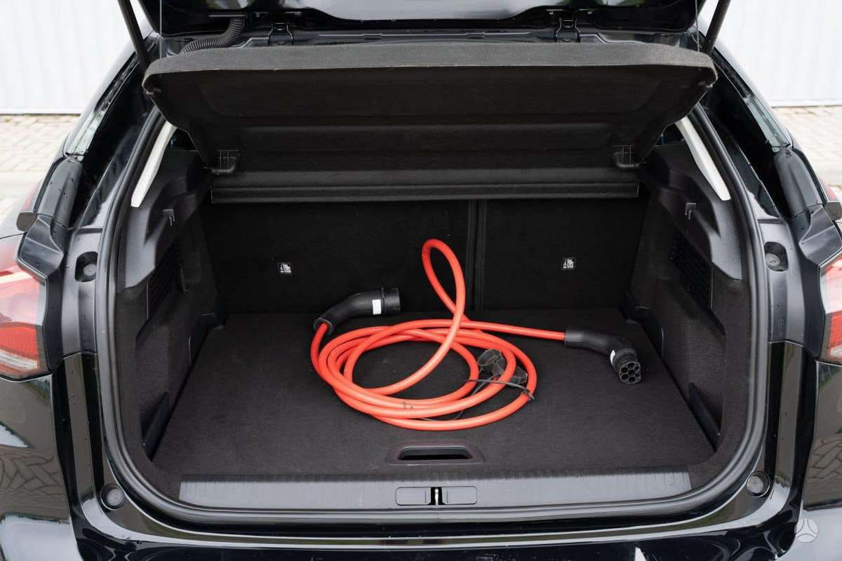 Citroen e-C4, 50 kWh, hatchback
