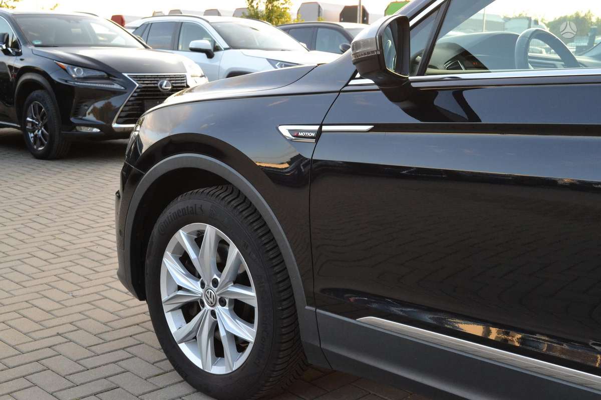 Volkswagen Tiguan Allspace - 6