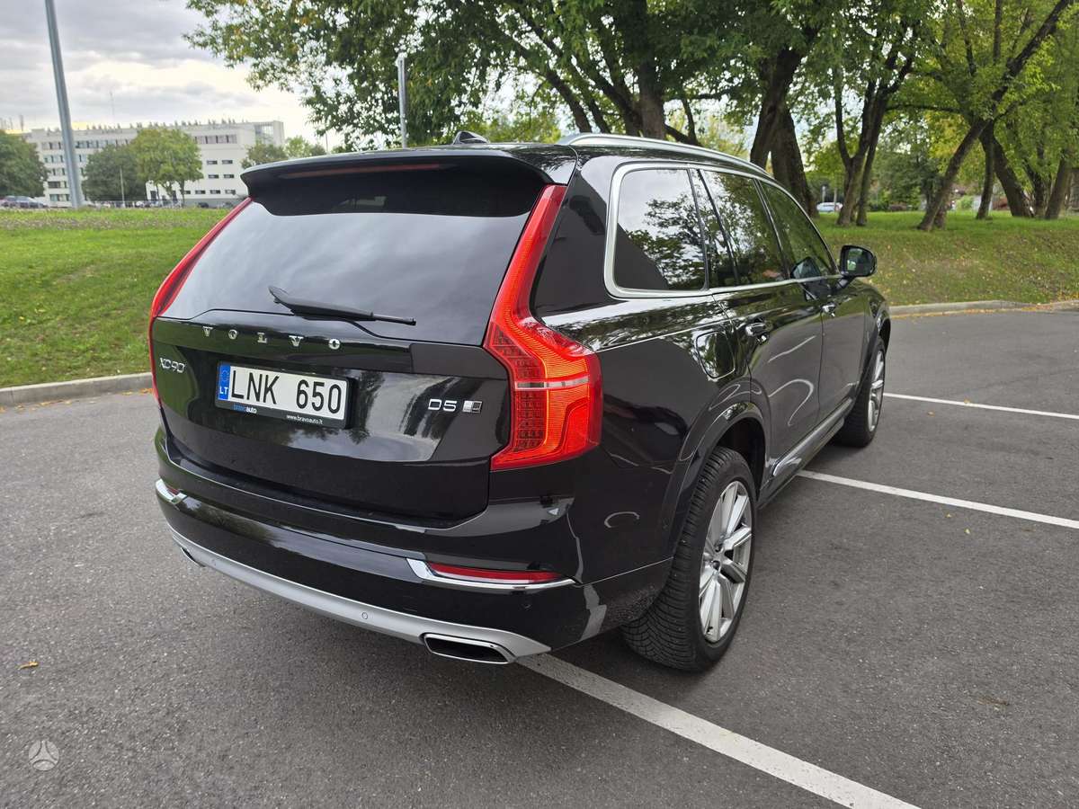 Volvo XC90 - 3