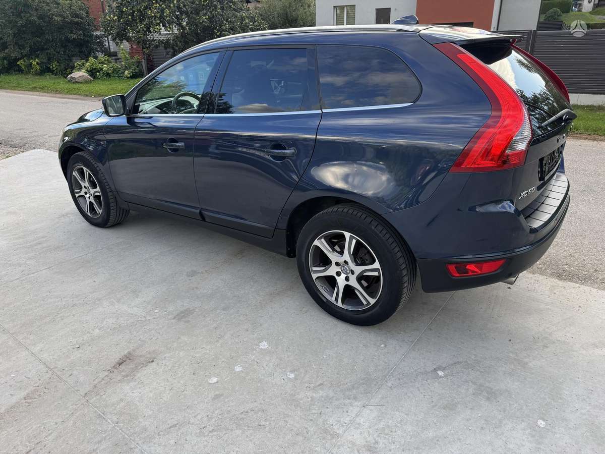 Volvo XC60 - 3