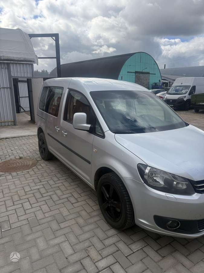 Volkswagen Caddy, 1.2 l., Хэтчбек