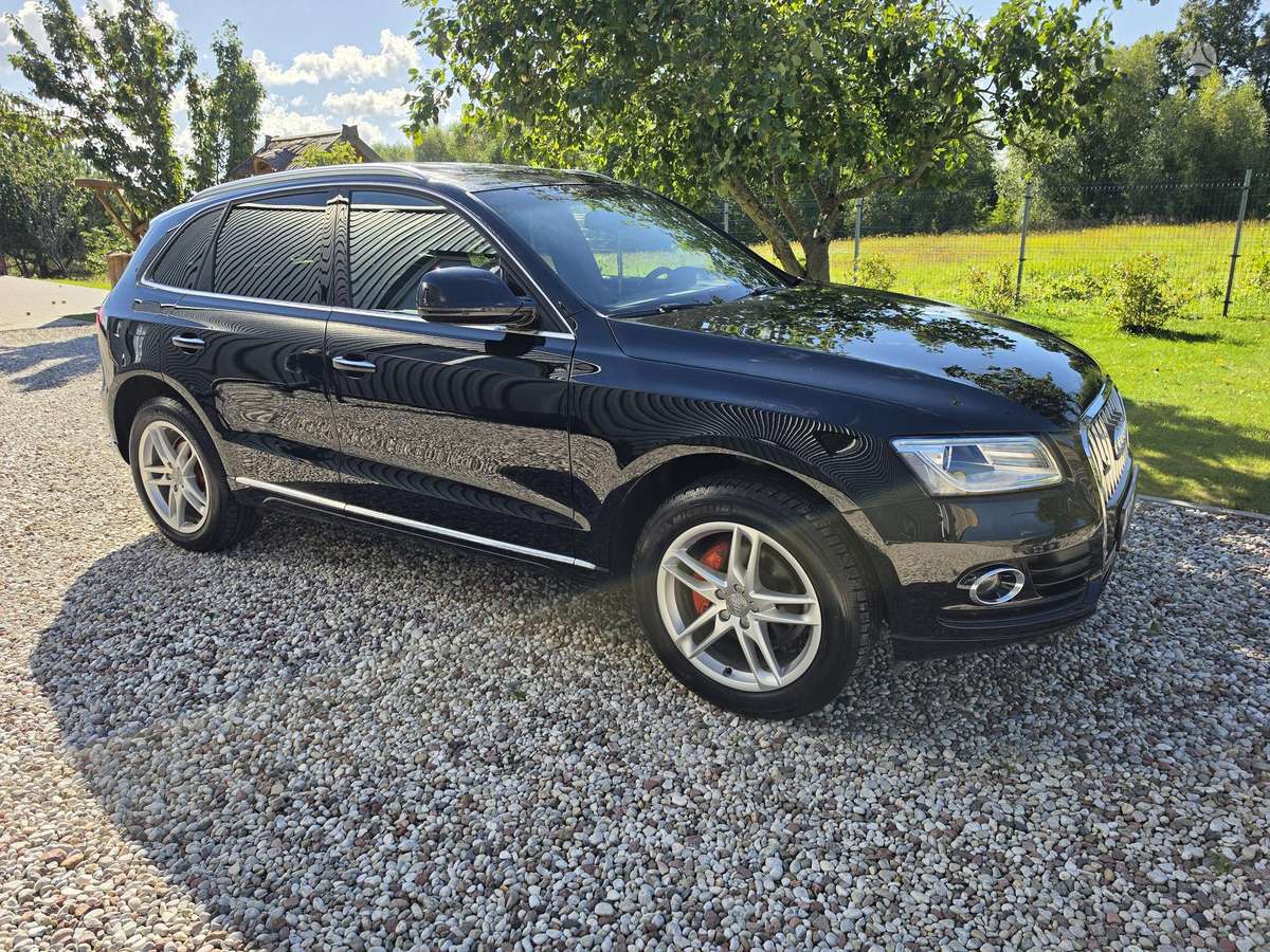 Audi Q5, 2.0 l., Внедорожник / Кроссовер