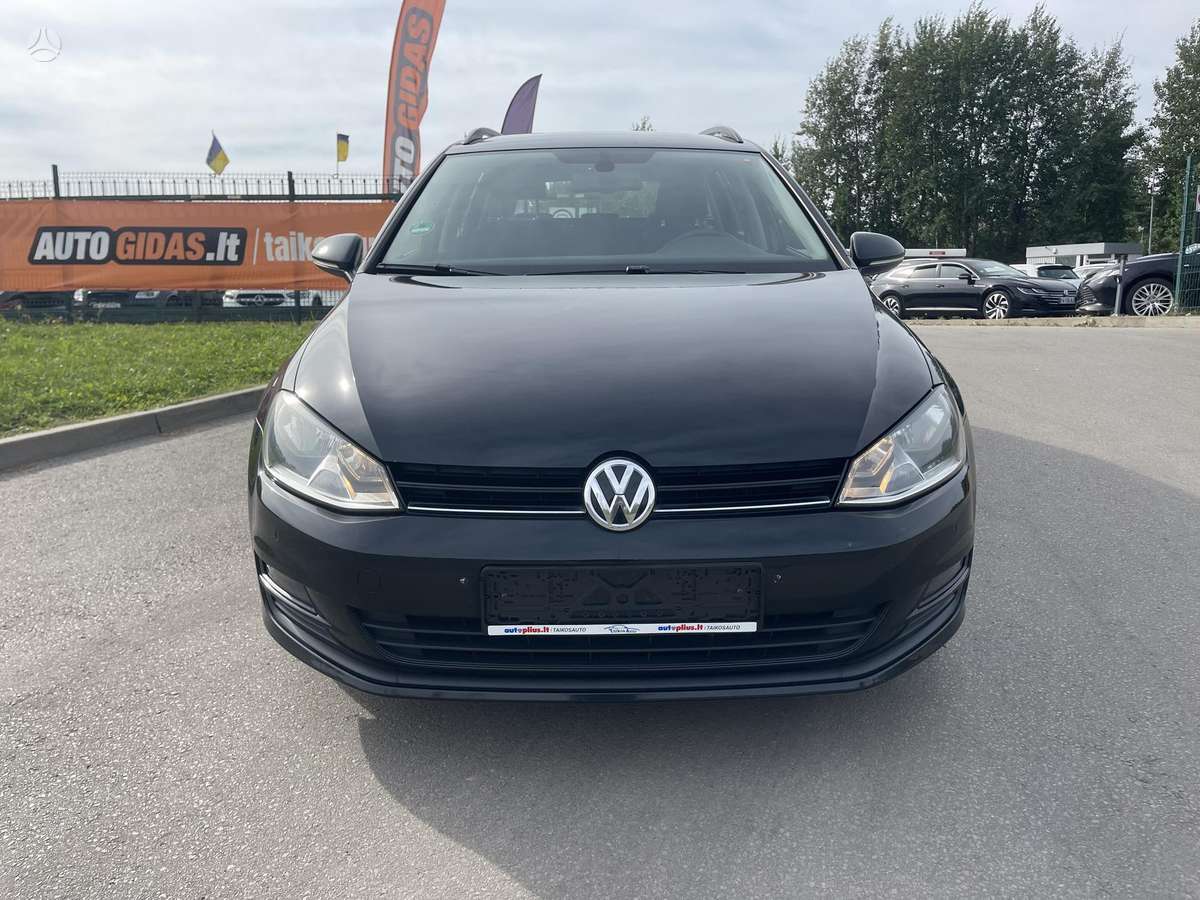 Volkswagen Golf - 4