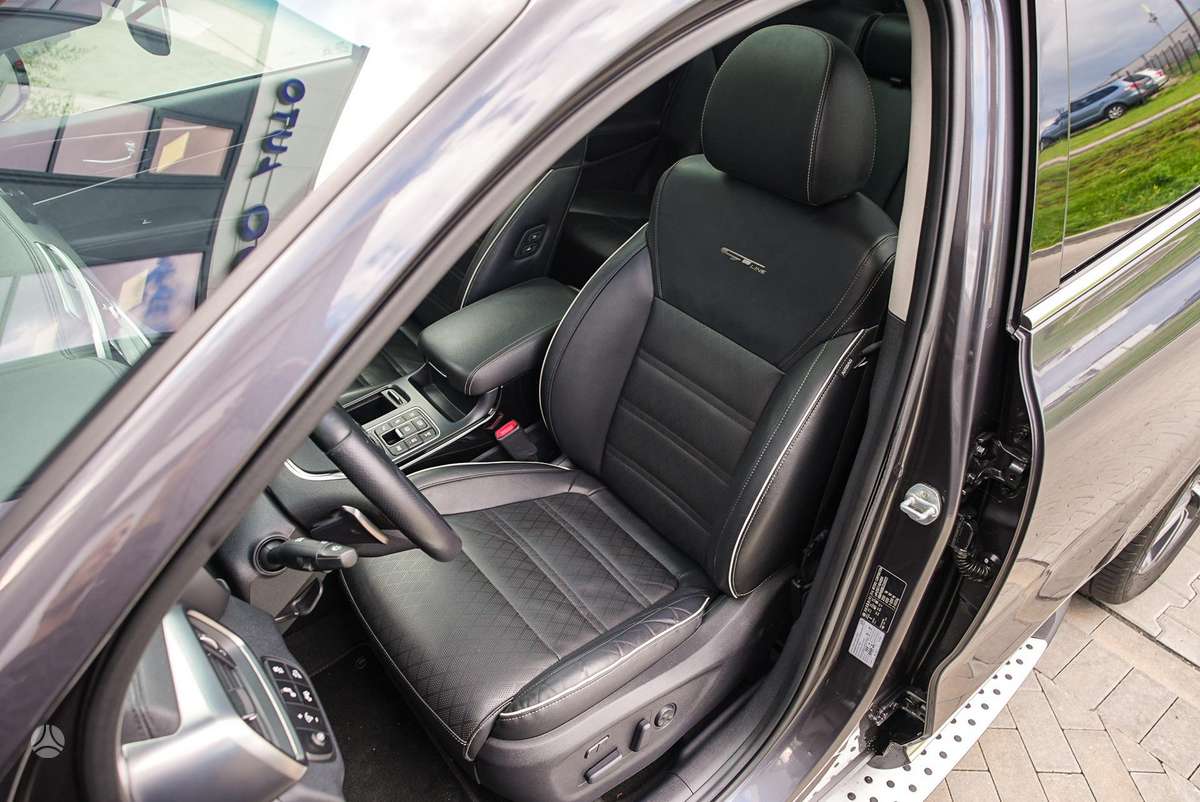 Kia Sorento, 2.2 l., off-road / crossover
