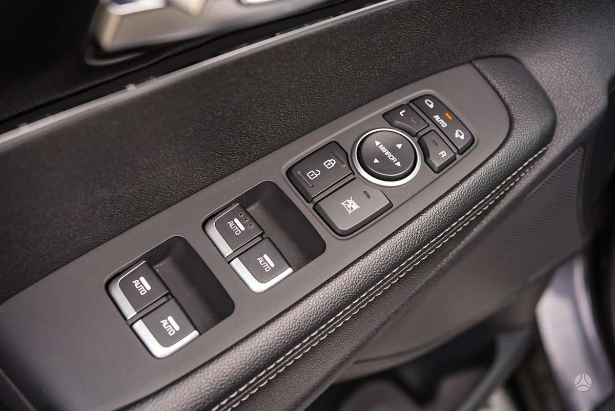 Kia Sorento, 2.2 l., off-road / crossover
