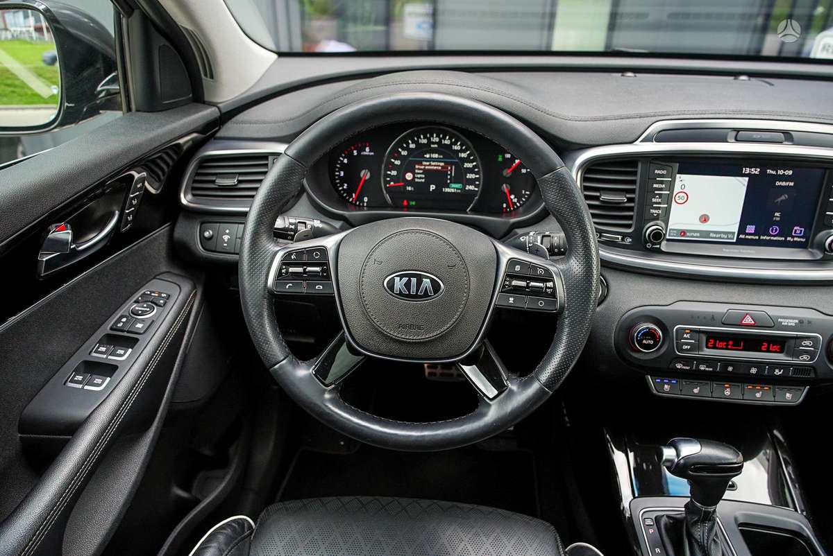 Kia Sorento, 2.2 l., off-road / crossover