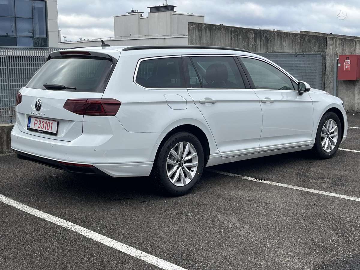 Volkswagen Passat - 7