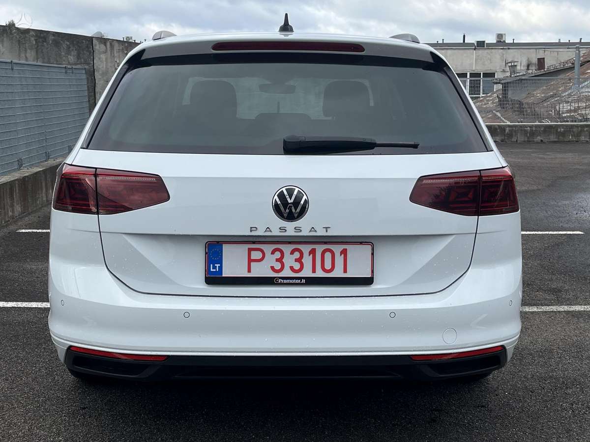 Volkswagen Passat - 5