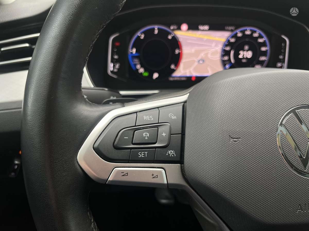 Volkswagen Passat, 2.0 l., Универсал
