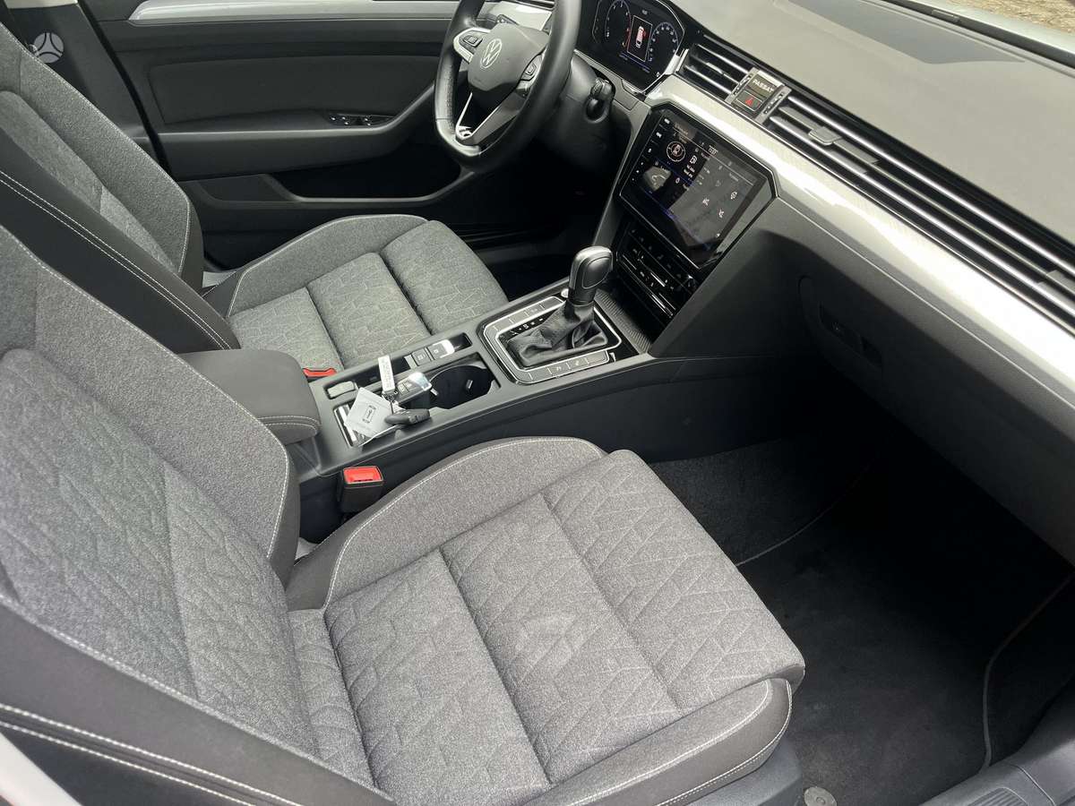 Volkswagen Passat, 2.0 l., Универсал