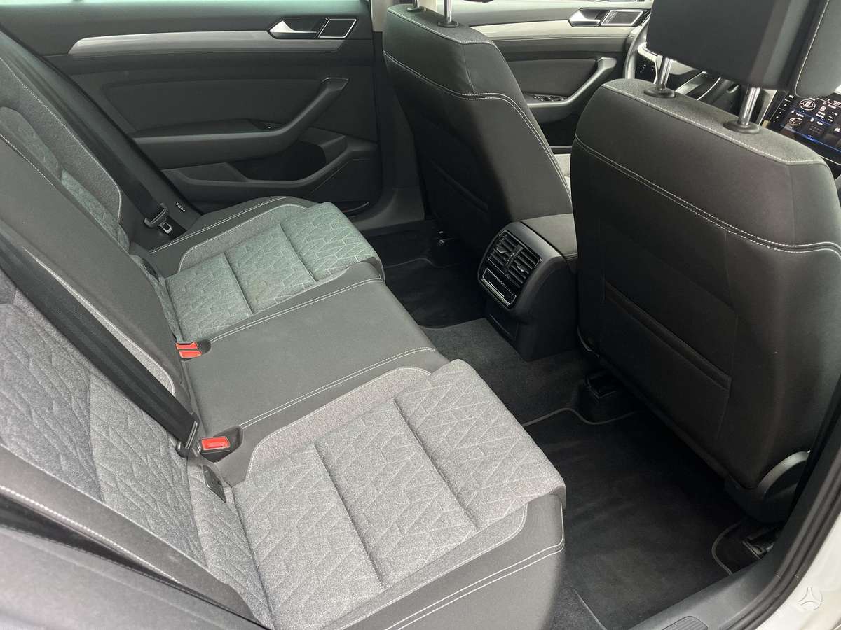 Volkswagen Passat, 2.0 l., Универсал