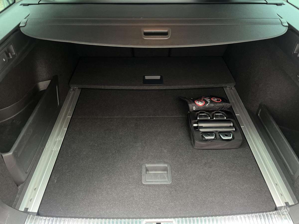 Volkswagen Passat, 2.0 l., Универсал