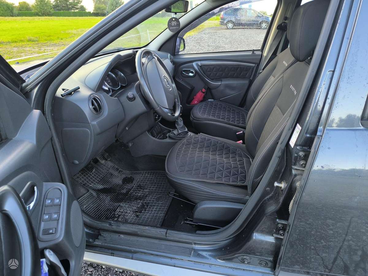 Dacia Duster, 1.5 l., Внедорожник / Кроссовер
