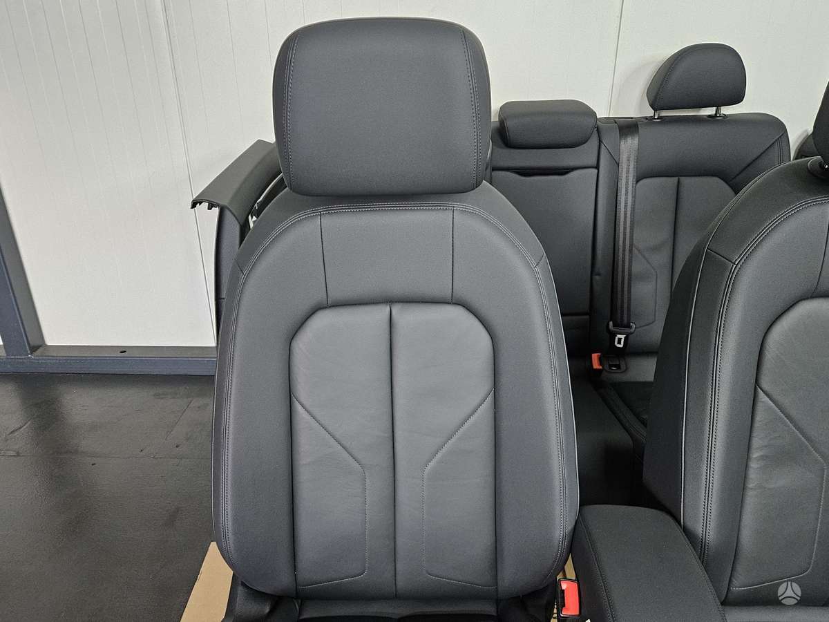 Audi Q3 seats
