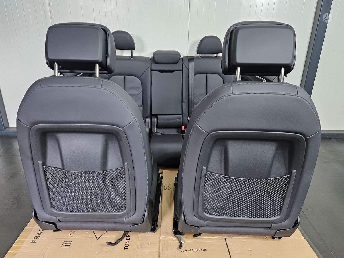 Audi Q3 seats