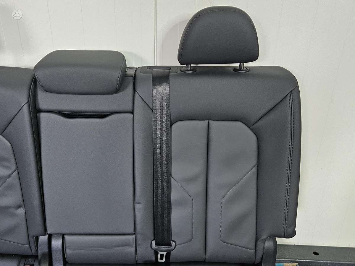 Audi Q3 seats