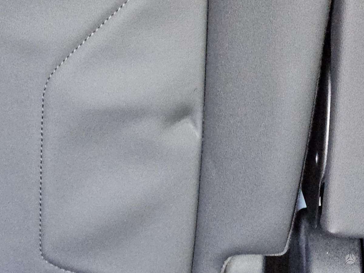 Audi Q3 seats