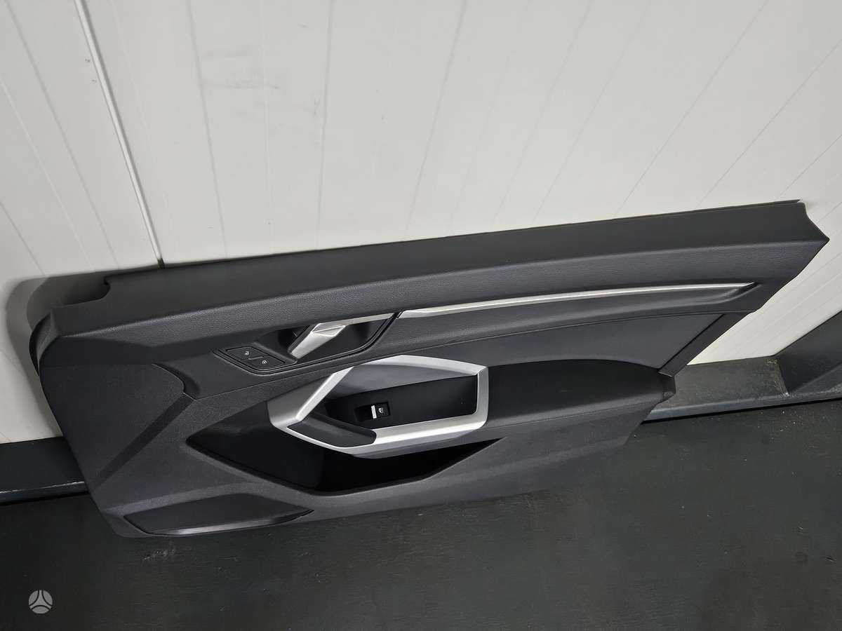 Audi Q3 seats