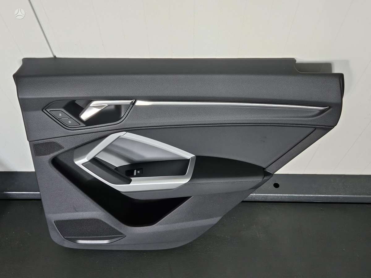 Audi Q3 seats