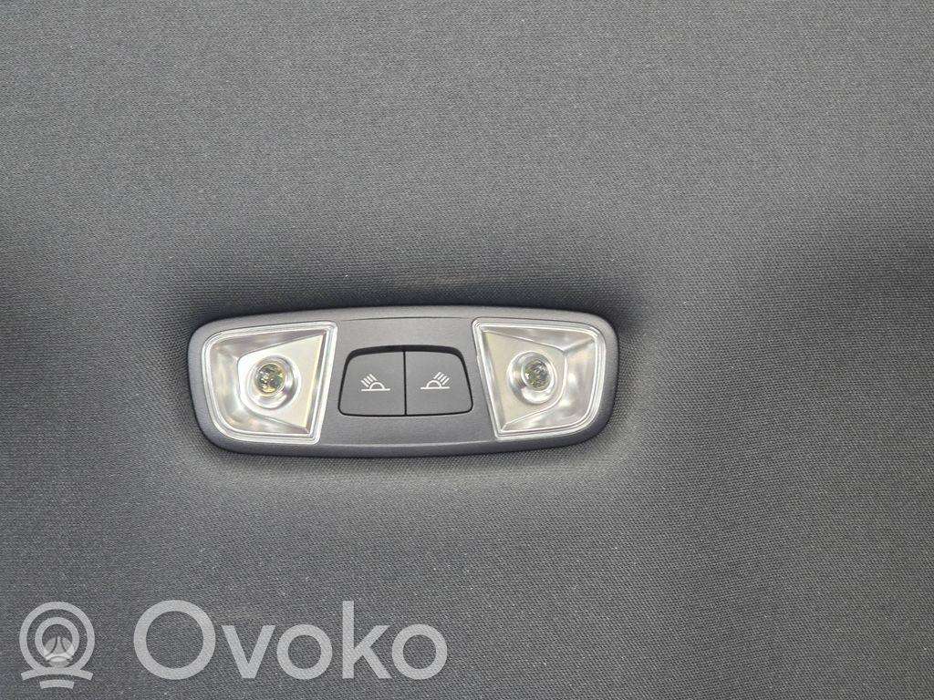 Audi Q3 обивка крыши