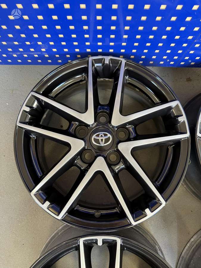 Toyota, light alloy, R16
