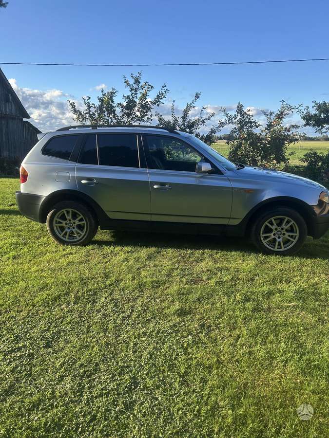 BMW X3, 3.0 l., off-road / crossover