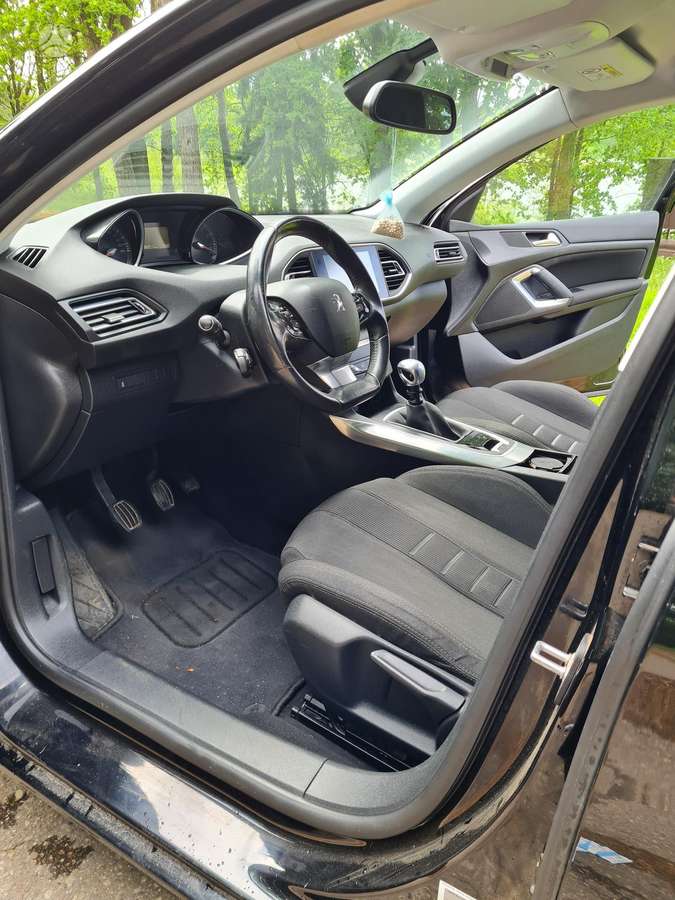 Peugeot 308 - 7