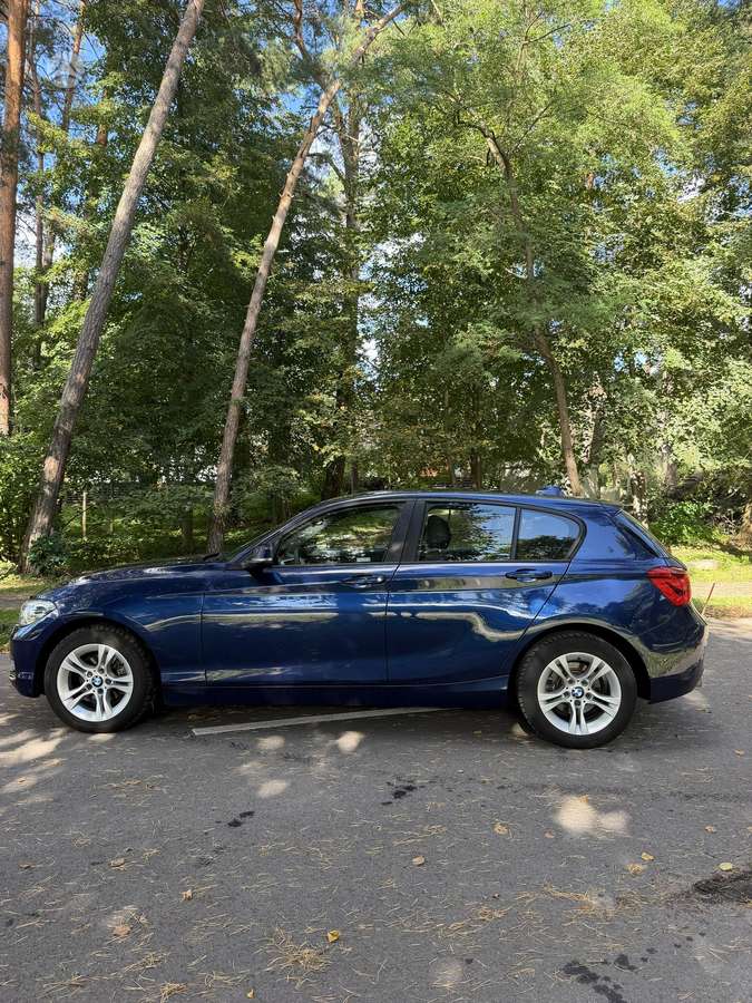 BMW 118, 1.5 l., Седан