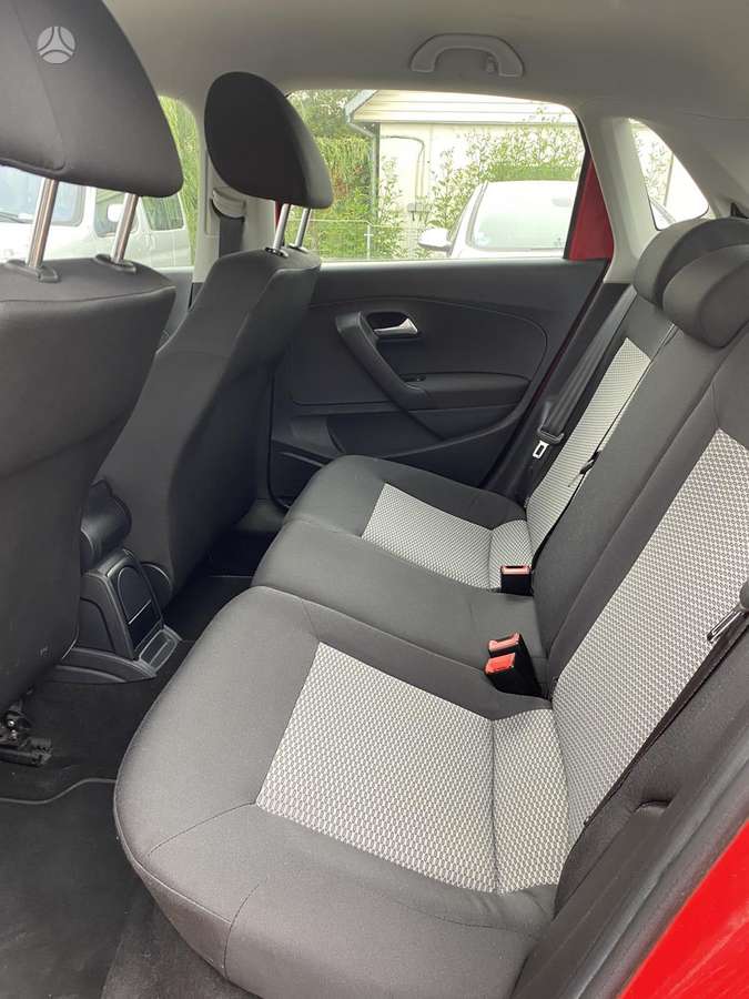 Volkswagen Polo - 9