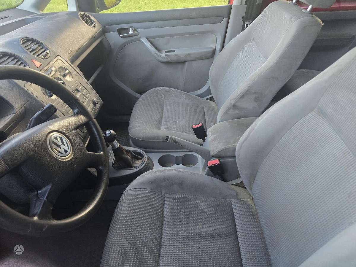 Volkswagen Caddy - 9