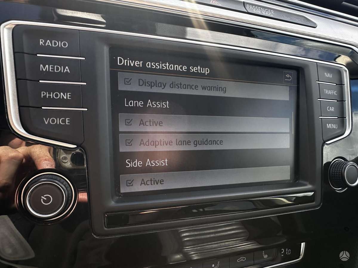 Volkswagen Passat, 2.0 l., Универсал