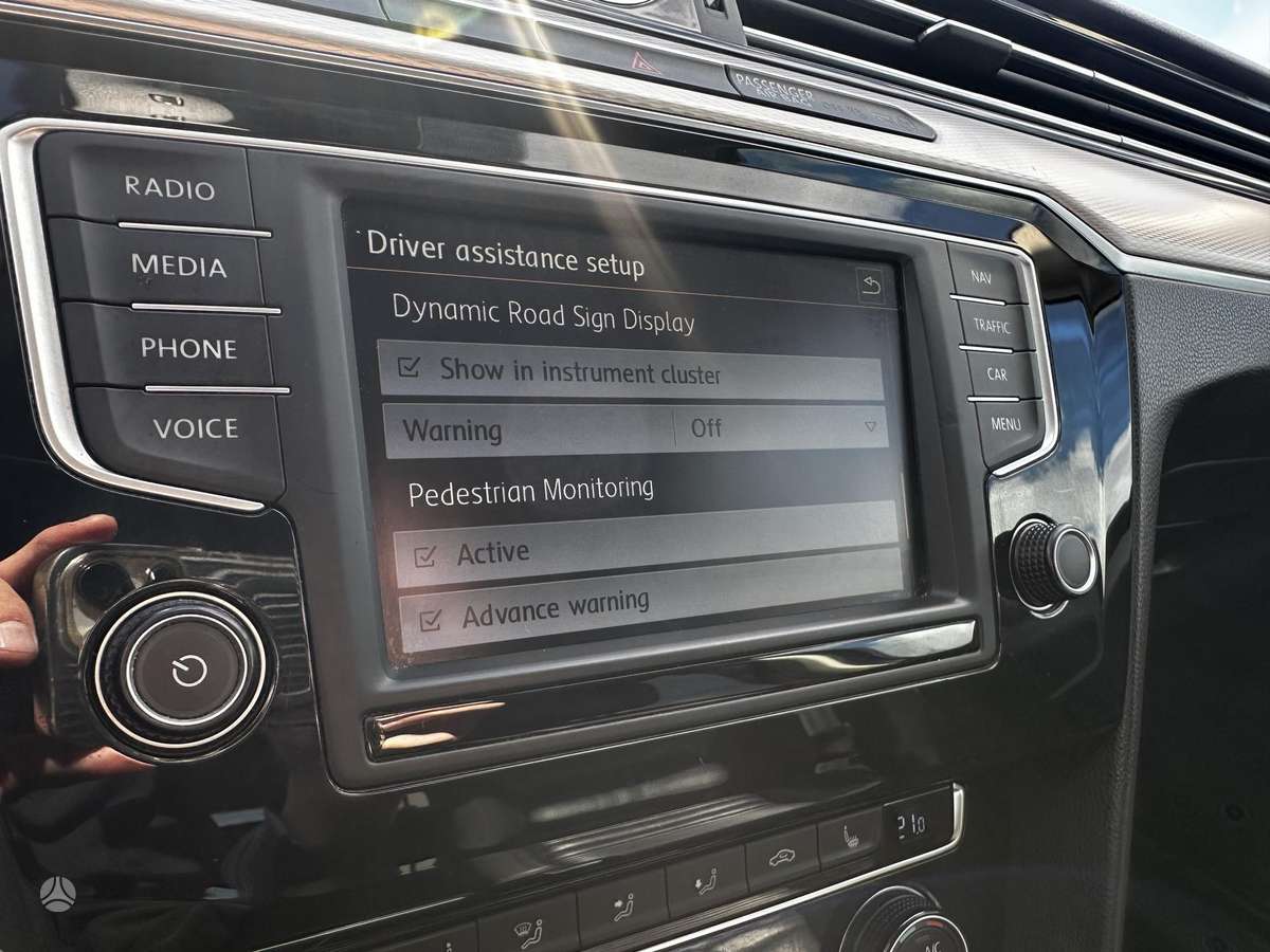 Volkswagen Passat, 2.0 l., Универсал