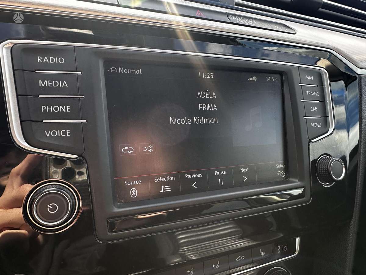 Volkswagen Passat, 2.0 l., Универсал