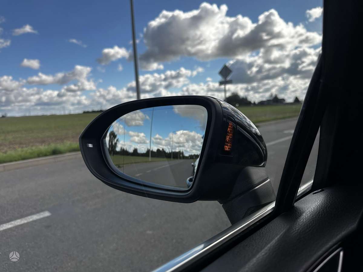 Volkswagen Passat, 2.0 l., Универсал
