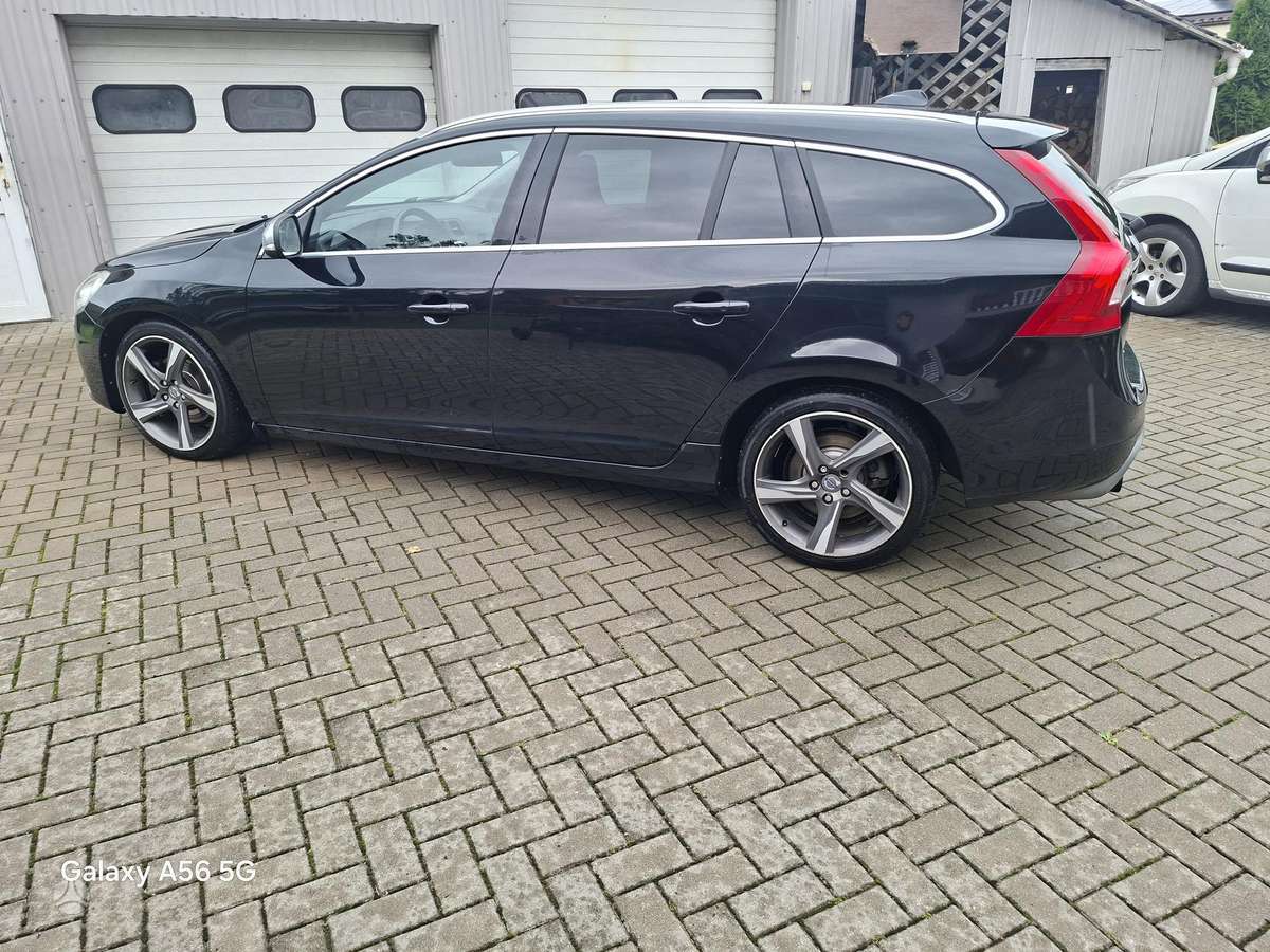 Volvo V60 - 2