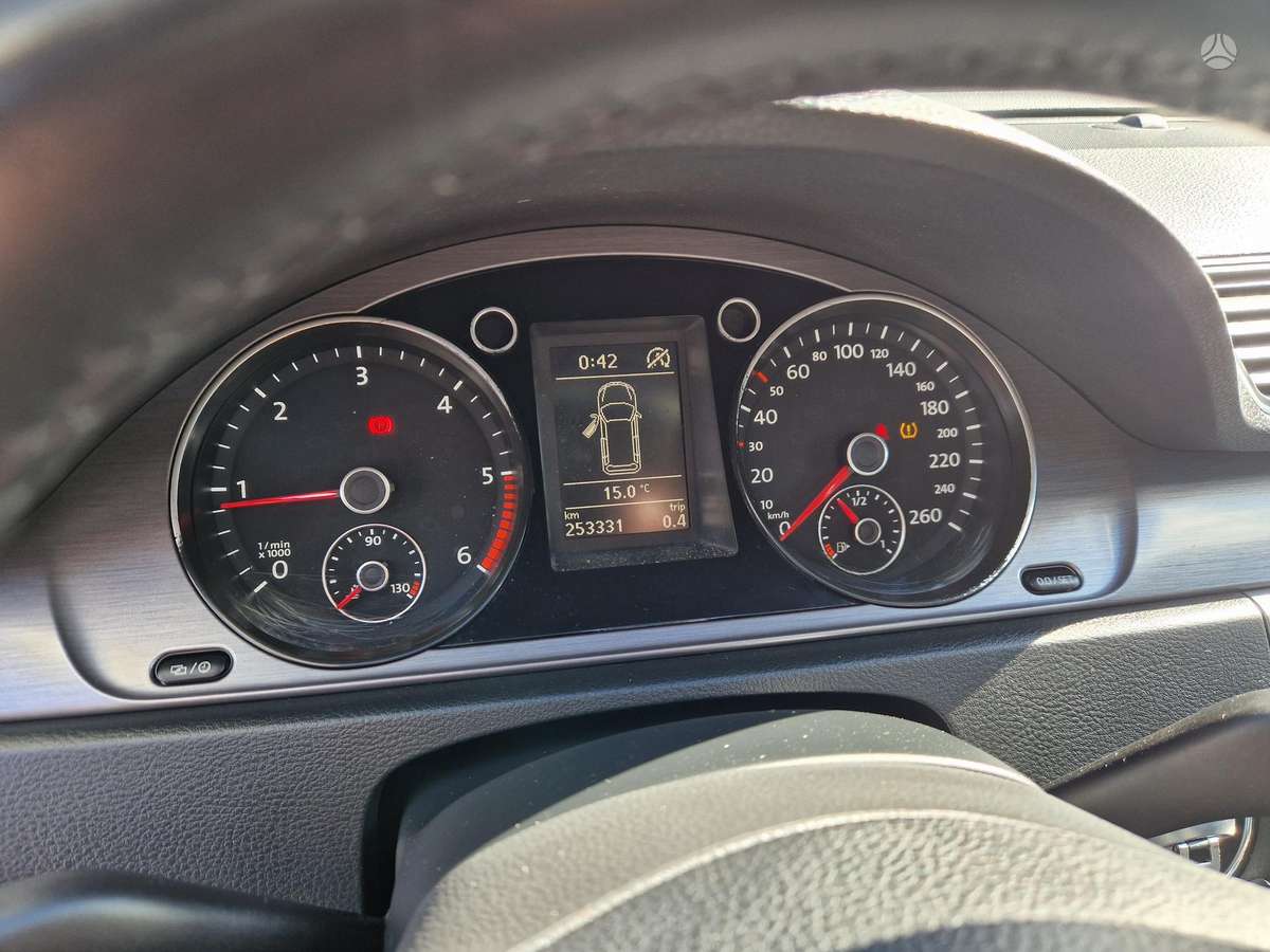 Volkswagen Passat, 2.0 l., Универсал