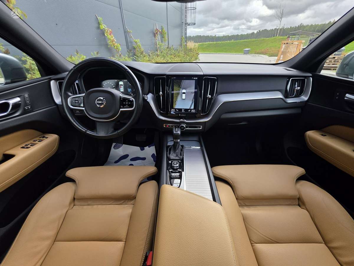 Volvo XC60 - 10