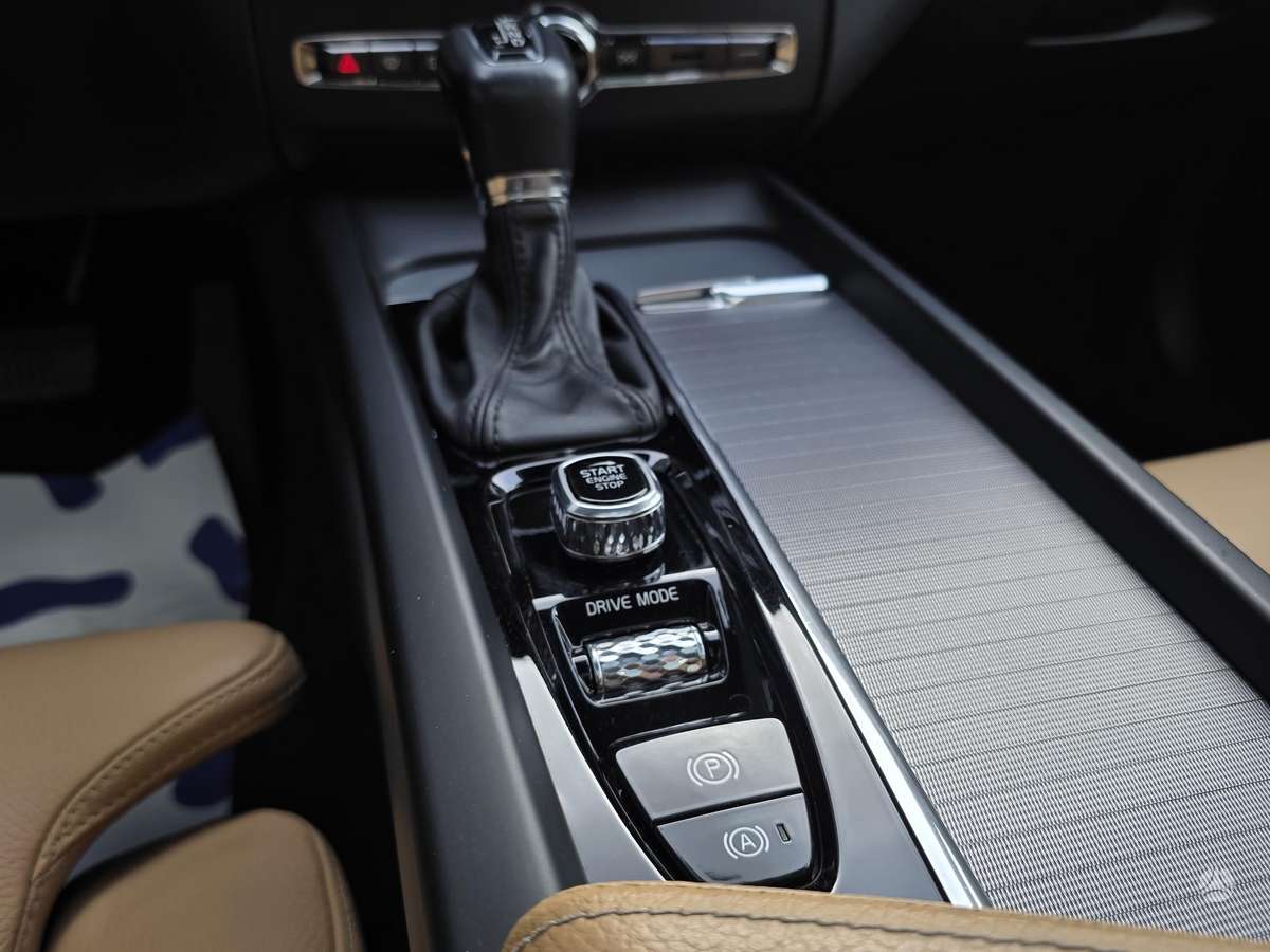 Volvo XC60 - 12