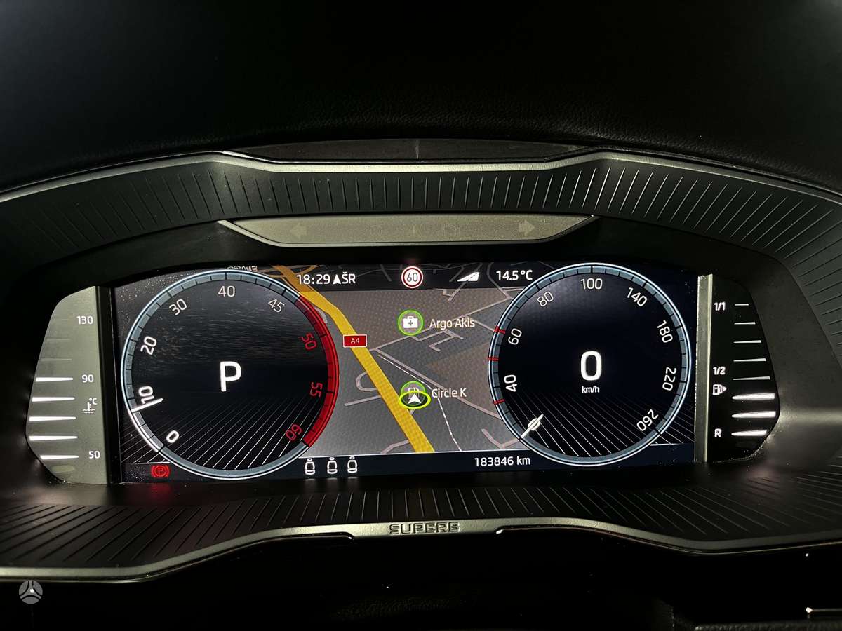 Skoda Superb, 2.0 l., Хэтчбек