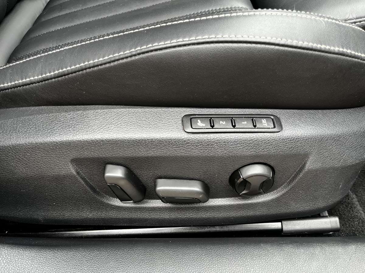 Skoda Superb, 2.0 l., Хэтчбек