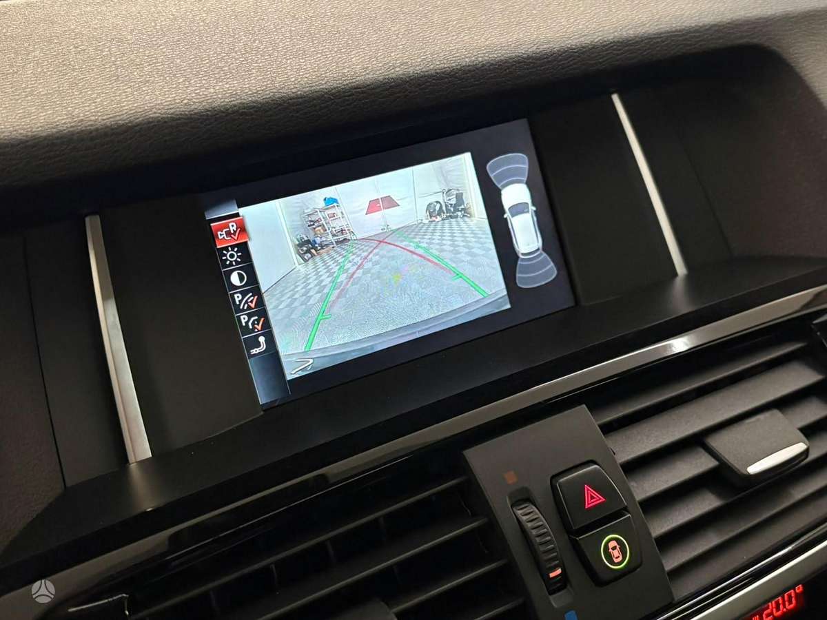 BMW X3, 2.0 l., off-road / crossover