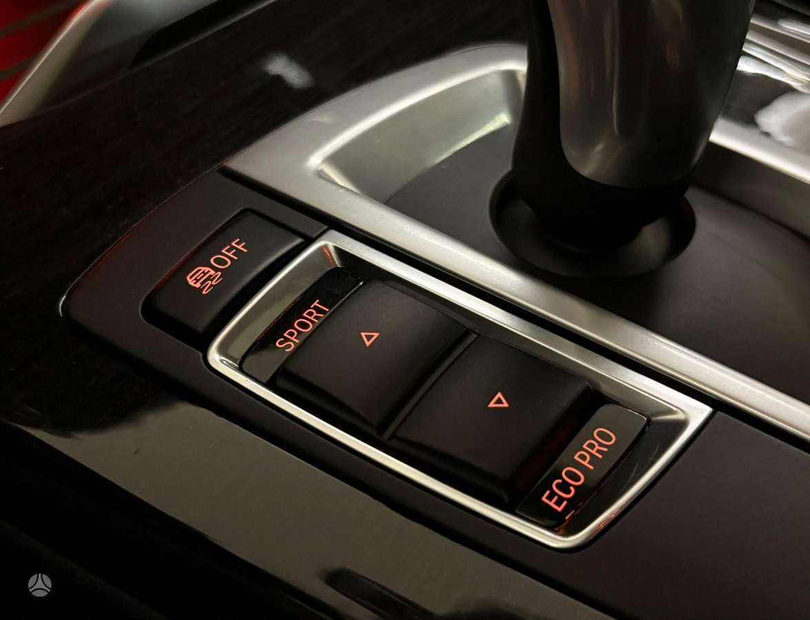 BMW X3, 2.0 l., off-road / crossover